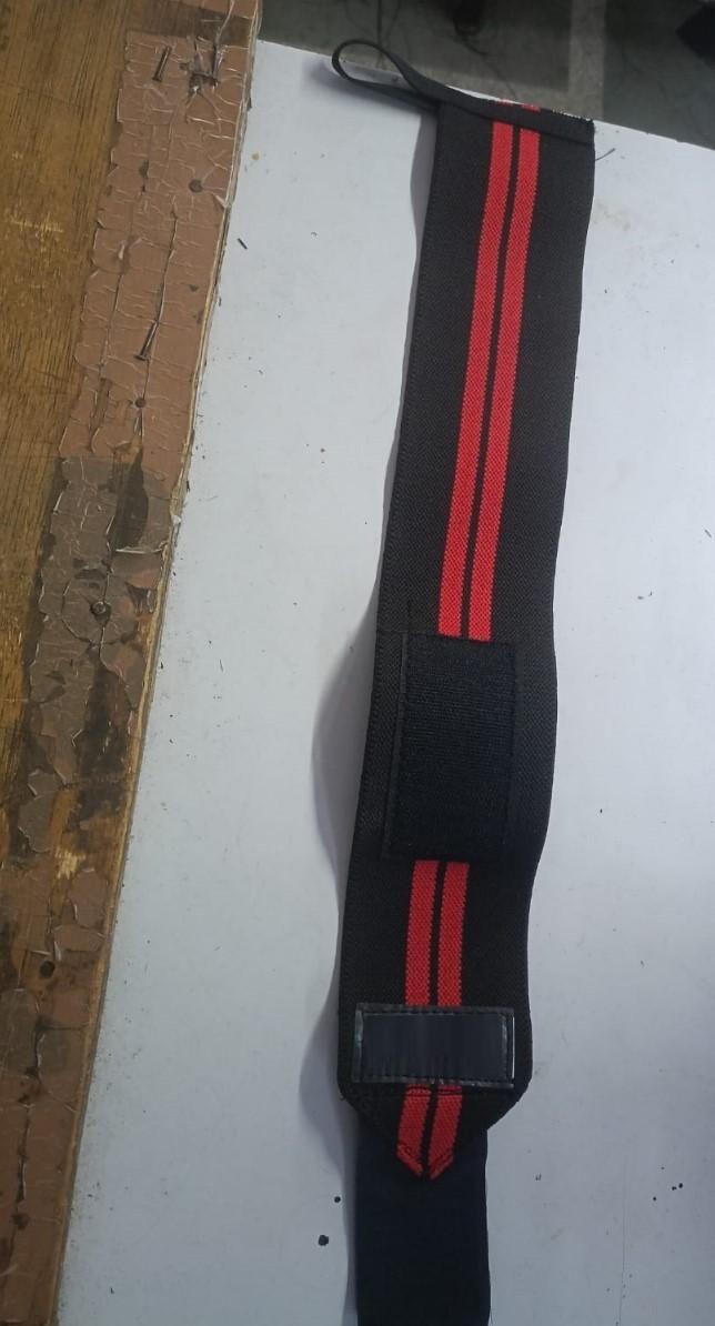 Gym Weightlifting Wrist Band Straps with Thumb Loop for Gym
